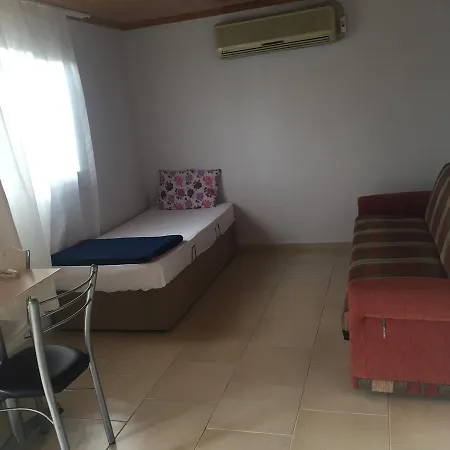 Gunes Tatil Koyu Bademli (Dikili)