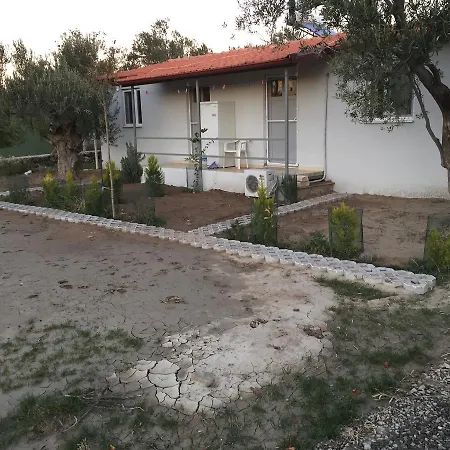 Gunes Tatil Koyu פארק נופש 3*