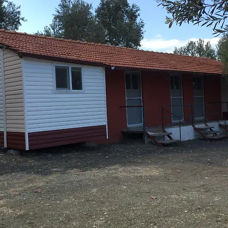Parque de vacaciones Gunes tatil köyü Bademli (Dikili)