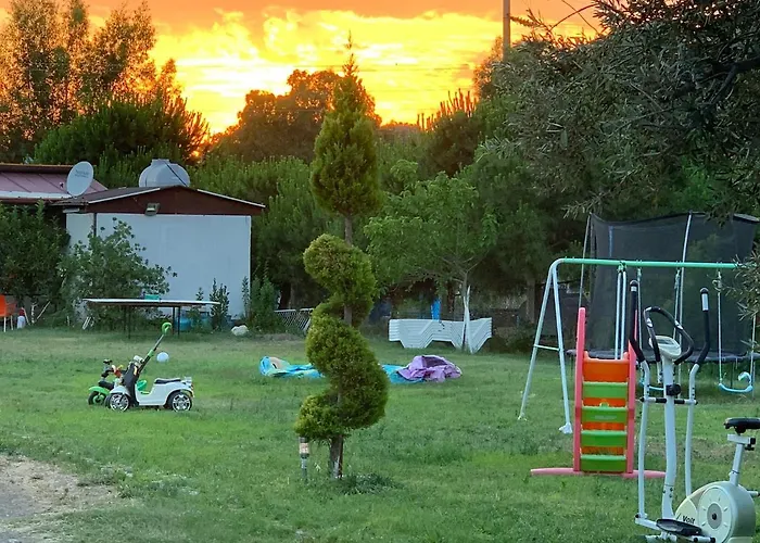 Tatil parkı Gunes Tatil Koyu Bademli (Dikili)